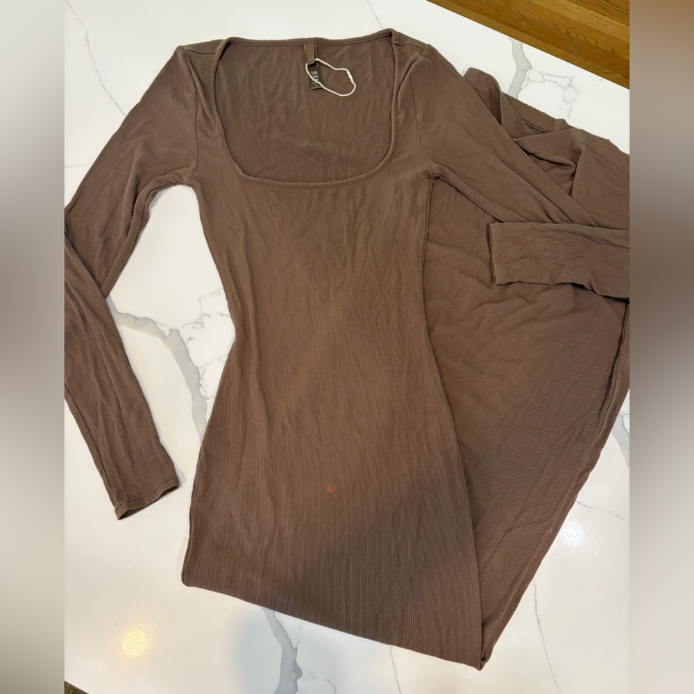 Brown Ribbed Long Sleeve Scoop Neck dress